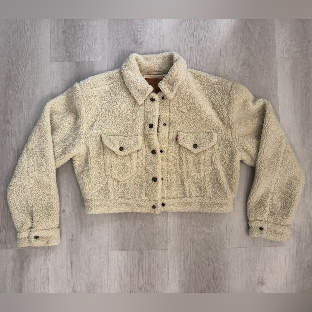 Levi's Cropped Sherpa Jacket